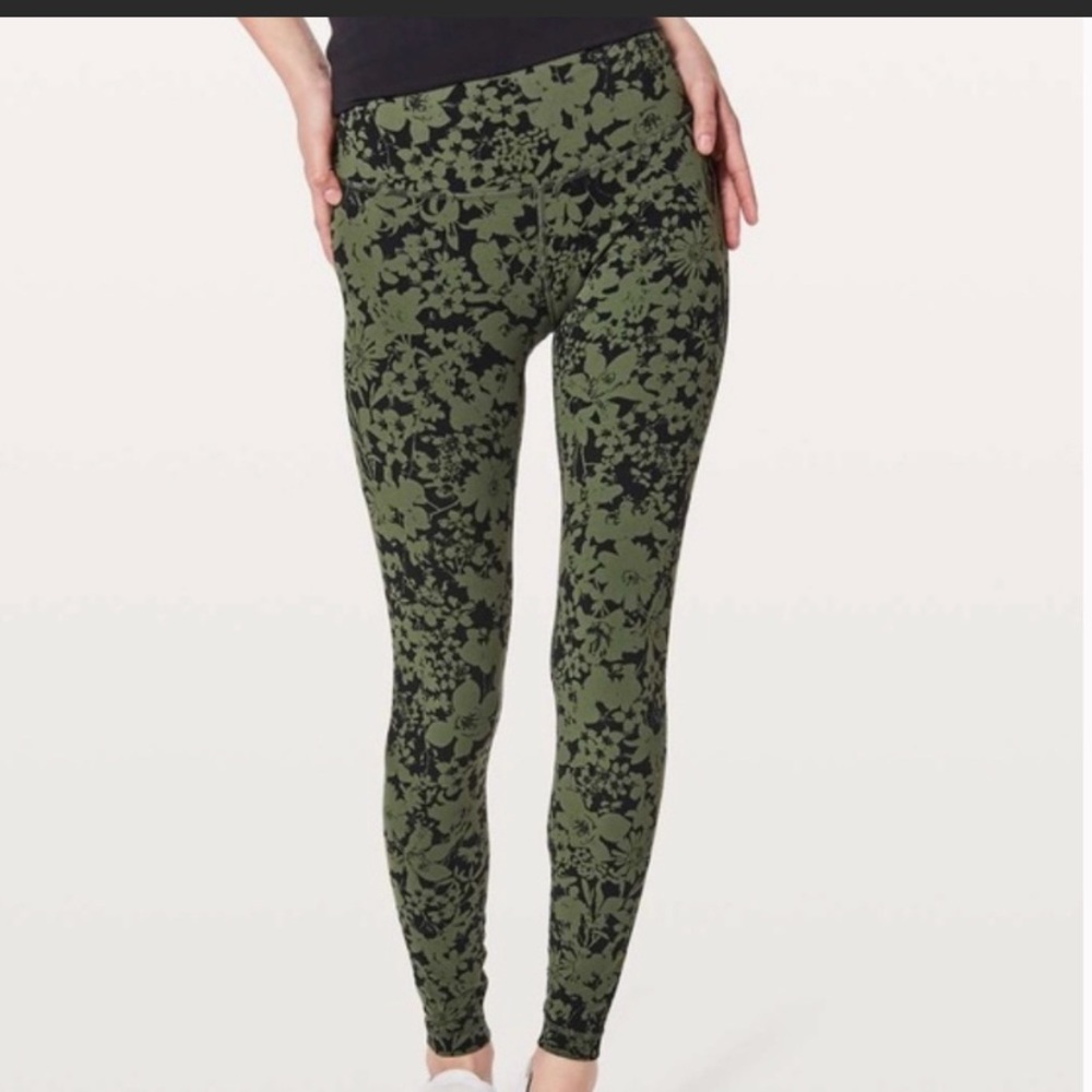 Lululemon In Movement Black &Green Floral leggings
